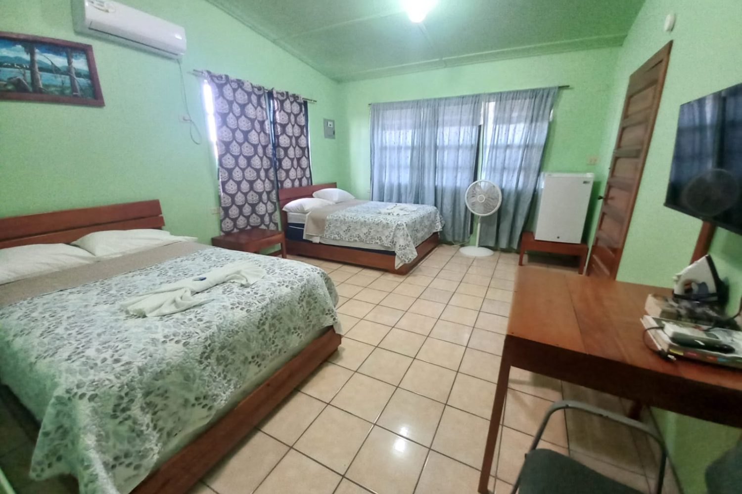 frontier-inn-punta-gorda-belize8